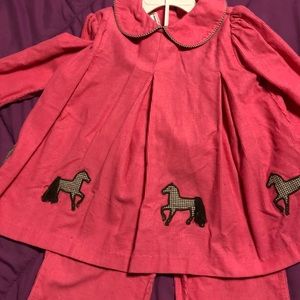 Castle and Crowns size 3T outfit